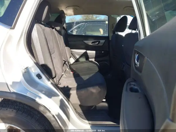 KNMAT2MT0GP606637 2016 NISSAN ROGUE - Image 8