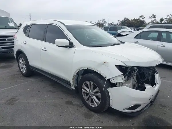 KNMAT2MT0GP612986 2016 NISSAN ROGUE - Image 1