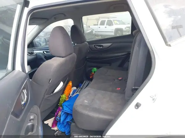 KNMAT2MT0GP619145 2016 NISSAN ROGUE - Image 8