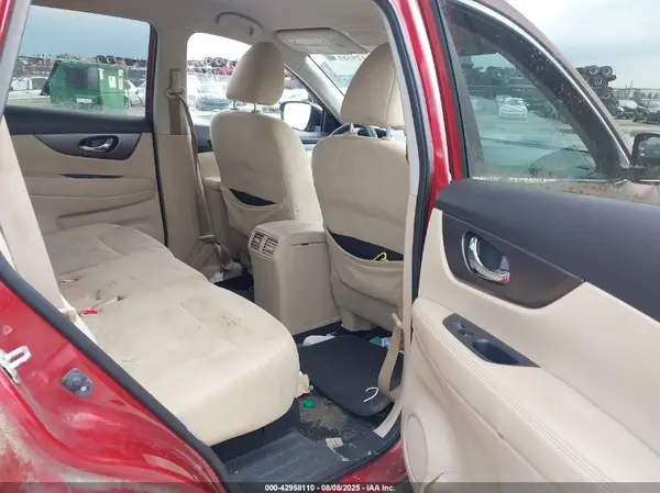 KNMAT2MT0GP647057 2016 NISSAN ROGUE - Image 8