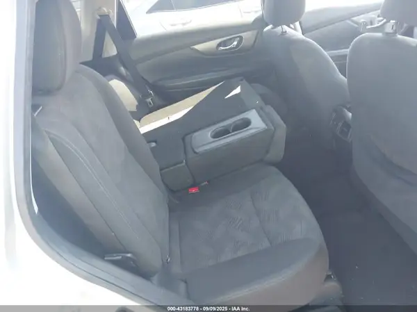 KNMAT2MT0GP659709 2016 NISSAN ROGUE - Image 8