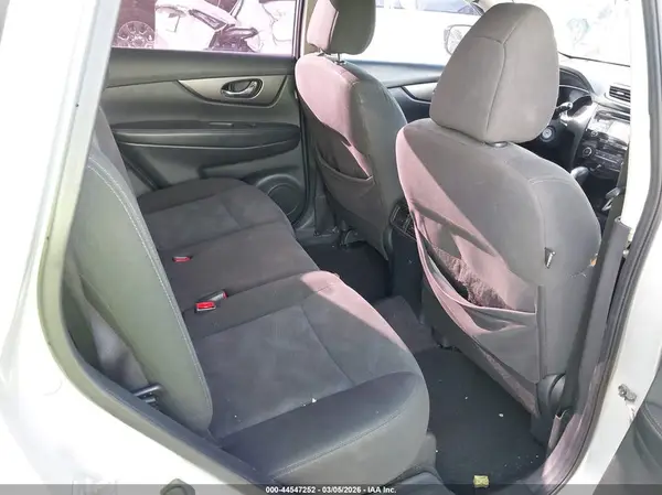 KNMAT2MT0GP679037 2016 NISSAN ROGUE - Image 8