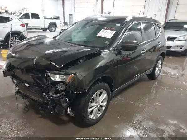 KNMAT2MT0GP708391 2016 NISSAN ROGUE - Image 2
