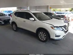 KNMAT2MT0HP502862 2017 NISSAN ROGUE