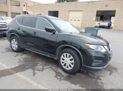 KNMAT2MT0HP506121 2017 NISSAN ROGUE