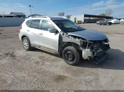 KNMAT2MT0HP513585 2017 NISSAN ROGUE