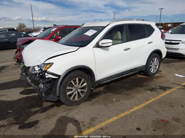 KNMAT2MT0HP524554 2017 NISSAN ROGUE - Image 2