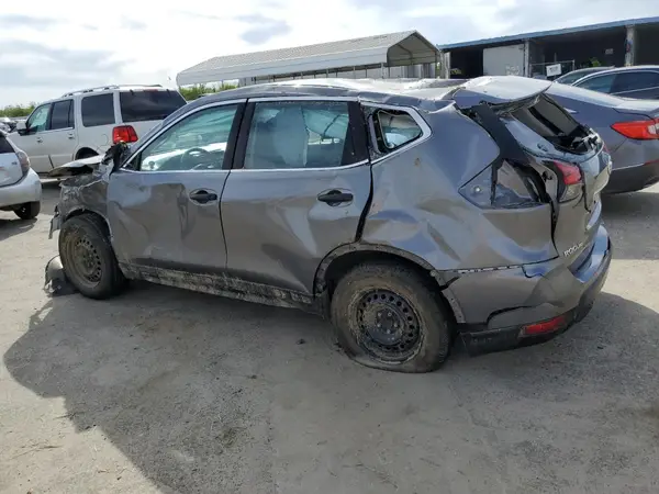 KNMAT2MT0HP533528 2017 NISSAN ROGUE - Image 2