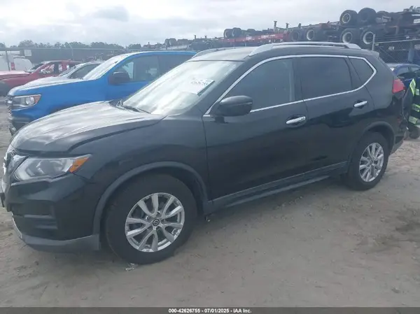 KNMAT2MT0HP534209 2017 NISSAN ROGUE - Image 2