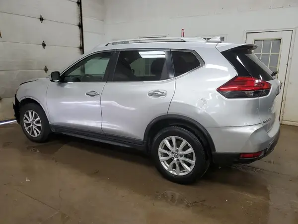 KNMAT2MT0HP538471 2017 NISSAN ROGUE - Image 2