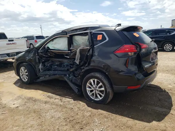 KNMAT2MT0HP552855 2017 NISSAN ROGUE - Image 2