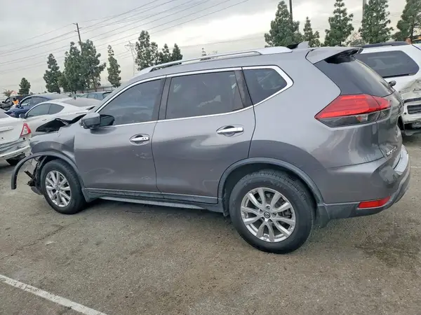 KNMAT2MT0HP554797 2017 NISSAN ROGUE - Image 2