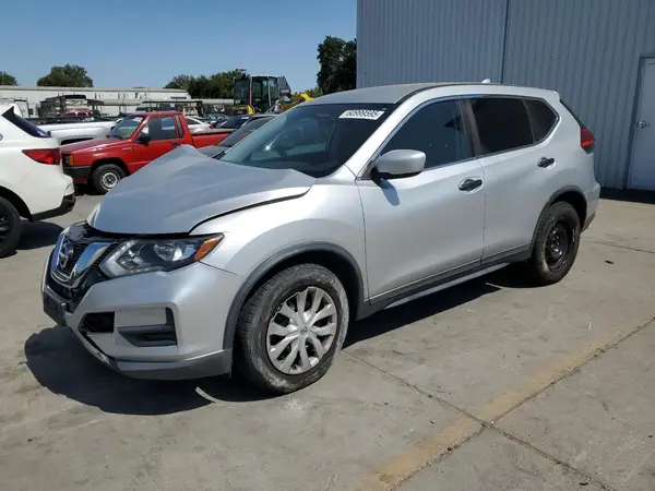 KNMAT2MT0HP555142 2017 NISSAN ROGUE - Image 1