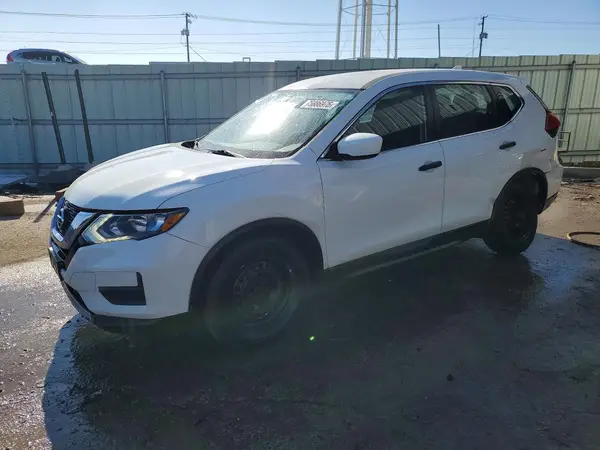 KNMAT2MT0HP560163 2017 NISSAN ROGUE - Image 1