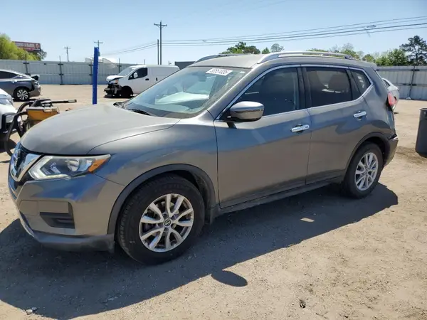 KNMAT2MT0HP563130 2017 NISSAN ROGUE - Image 1