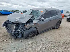 KNMAT2MT0HP588738 2017 NISSAN ROGUE