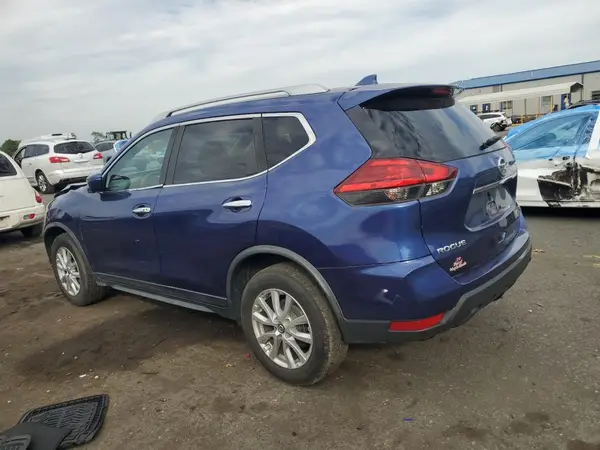 KNMAT2MT0HP592658 2017 NISSAN ROGUE - Image 2
