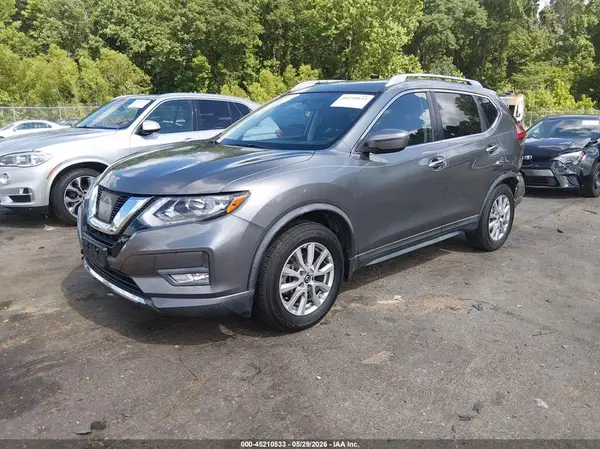 KNMAT2MT0HP594278 2017 NISSAN ROGUE - Image 2