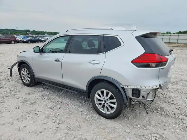KNMAT2MT0HP597696 2017 NISSAN ROGUE - Image 2