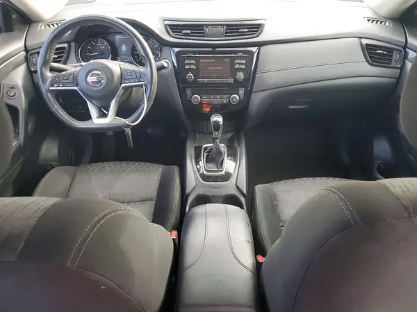 KNMAT2MT0HP603240 2017 NISSAN ROGUE - Image 8