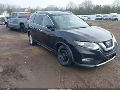 KNMAT2MT0HP606638 2017 NISSAN ROGUE