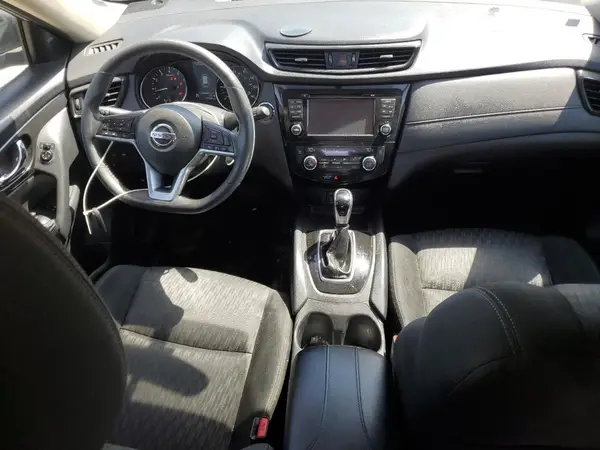 KNMAT2MT0HP610866 2017 NISSAN ROGUE - Image 8