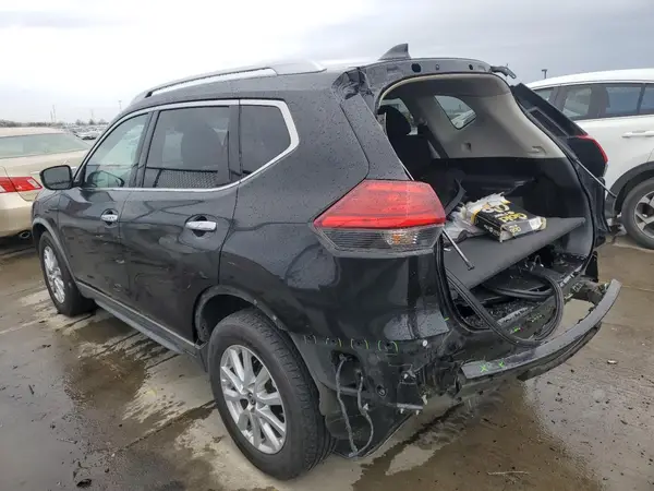 KNMAT2MT0HP614268 2017 NISSAN ROGUE - Image 2