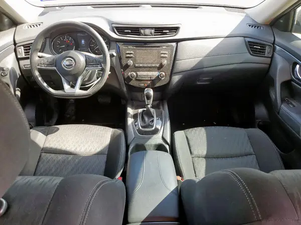 KNMAT2MT0HP617378 2017 NISSAN ROGUE - Image 8