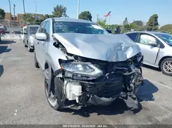 KNMAT2MT0HP617784 2017 NISSAN ROGUE