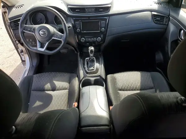 KNMAT2MT0JP502740 2018 NISSAN ROGUE - Image 8