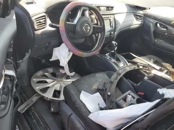 KNMAT2MT0JP503371 2018 NISSAN ROGUE - Image 8