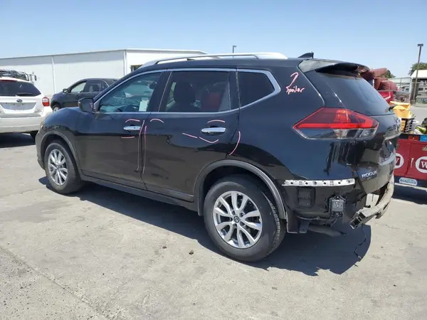 KNMAT2MT0JP506190 2018 NISSAN ROGUE - Image 2