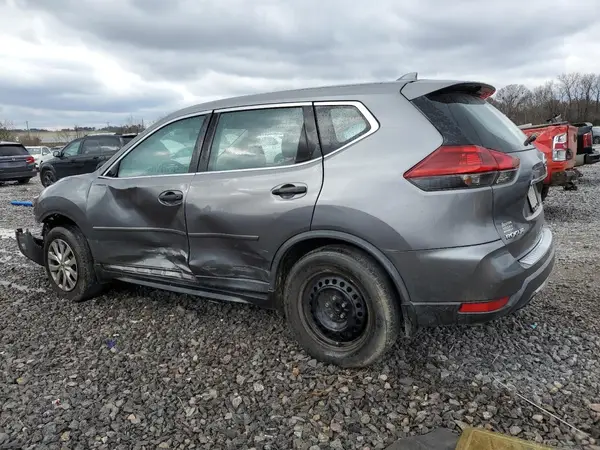 KNMAT2MT0JP509638 2018 NISSAN ROGUE - Image 2