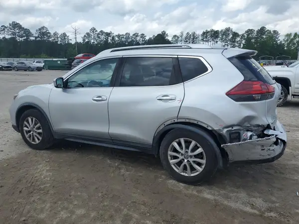 KNMAT2MT0JP510269 2018 NISSAN ROGUE - Image 2
