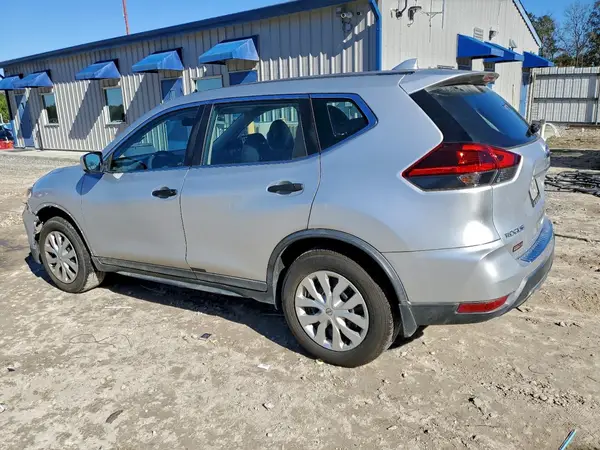 KNMAT2MT0JP512135 2018 NISSAN ROGUE - Image 2