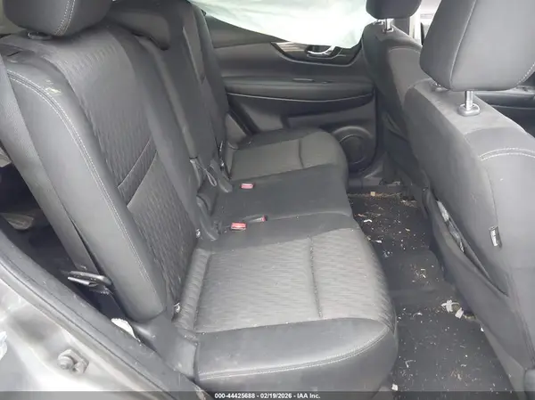 KNMAT2MT0JP514516 2018 NISSAN ROGUE - Image 8