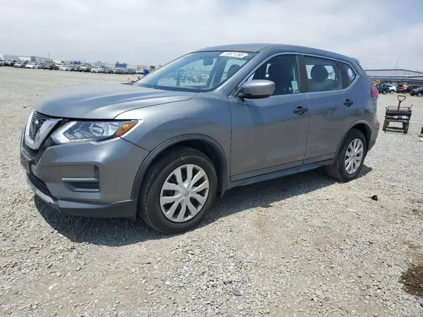 KNMAT2MT0JP515049 2018 NISSAN ROGUE - Image 1