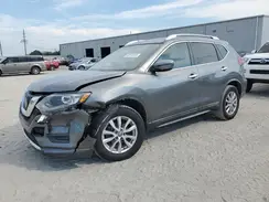 KNMAT2MT0JP518260 2018 NISSAN ROGUE