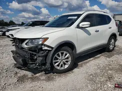 KNMAT2MT0JP518517 2018 NISSAN ROGUE