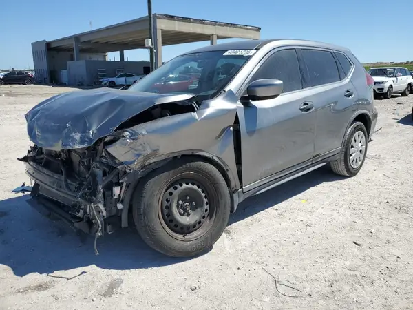 KNMAT2MT0JP530246 2018 NISSAN ROGUE - Image 1