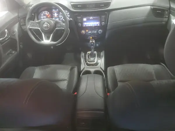 KNMAT2MT0JP530456 2018 NISSAN ROGUE - Image 8