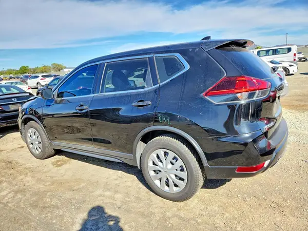 KNMAT2MT0JP534670 2018 NISSAN ROGUE - Image 2