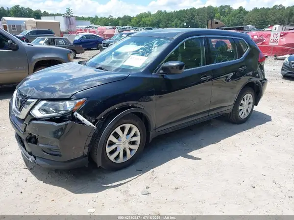 KNMAT2MT0JP545023 2018 NISSAN ROGUE - Image 2
