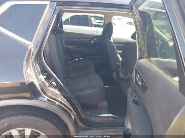 KNMAT2MT0JP551632 2018 NISSAN ROGUE - Image 8
