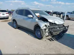 KNMAT2MT0JP552540 2018 NISSAN ROGUE