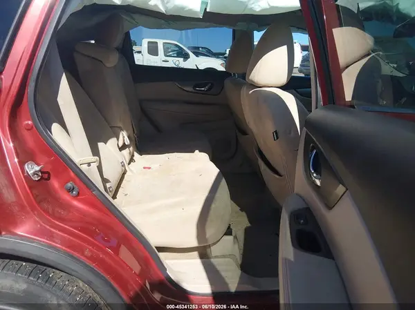 KNMAT2MT0JP554790 2018 NISSAN ROGUE - Image 8