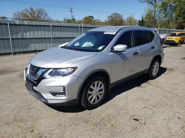 KNMAT2MT0JP557205 2018 NISSAN ROGUE - Image 1