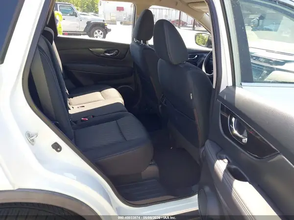 KNMAT2MT0JP559357 2018 NISSAN ROGUE - Image 8
