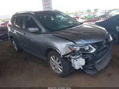 KNMAT2MT0JP563425 2018 NISSAN ROGUE