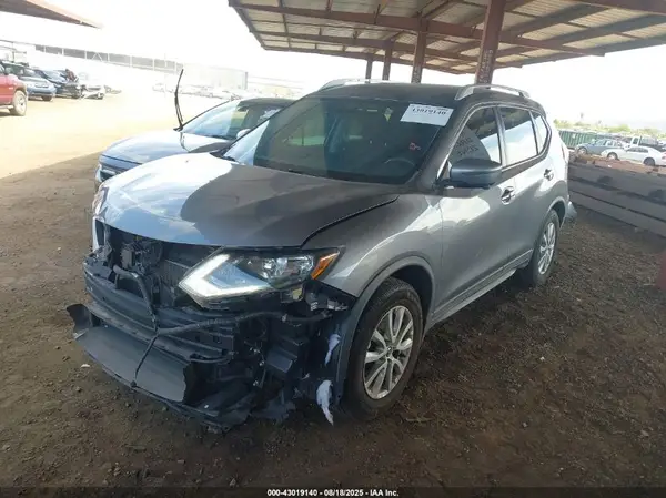 KNMAT2MT0JP563425 2018 NISSAN ROGUE - Image 2